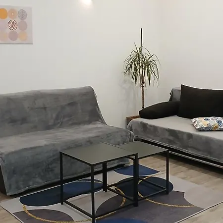 T2 + Terrasse - Au Coeur De Daire Gignac (Herault)