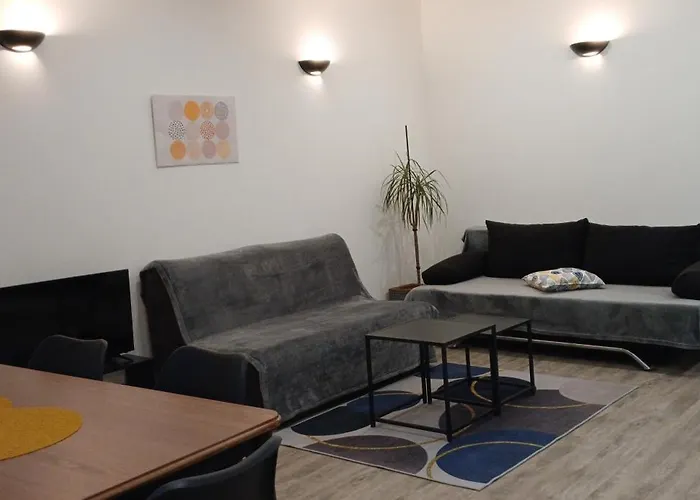 T2 + Terrasse - Au Coeur De